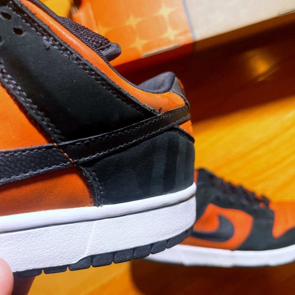 SOLD on the gram (@chillwillscloset) -Nike Pro B Dunk Low ”Flash” 2002 304292801 - Picture 7 of 11